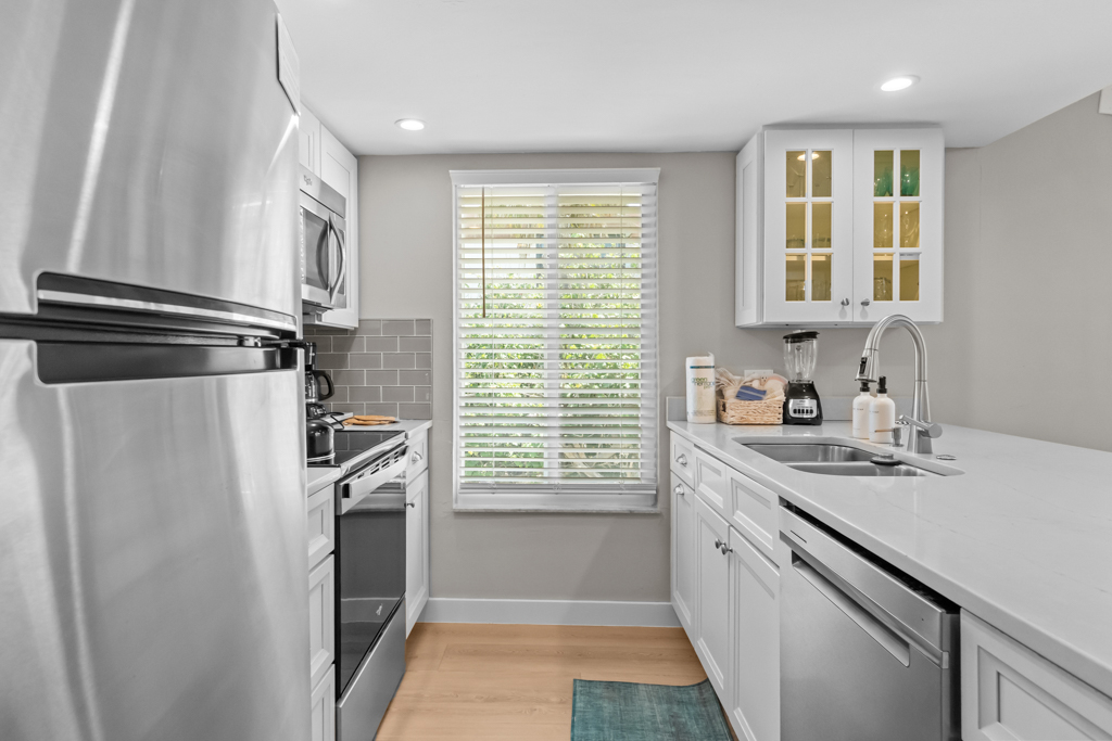 Seagrape Village 4 | Photo 4