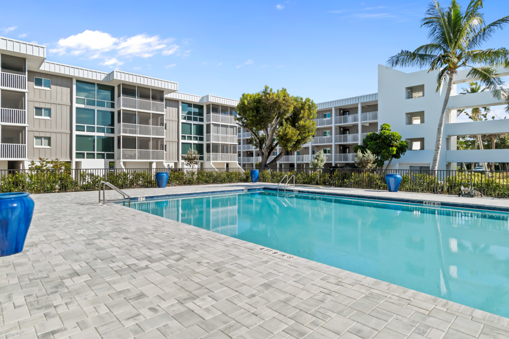 Island Beach Club P4E | Photo 3