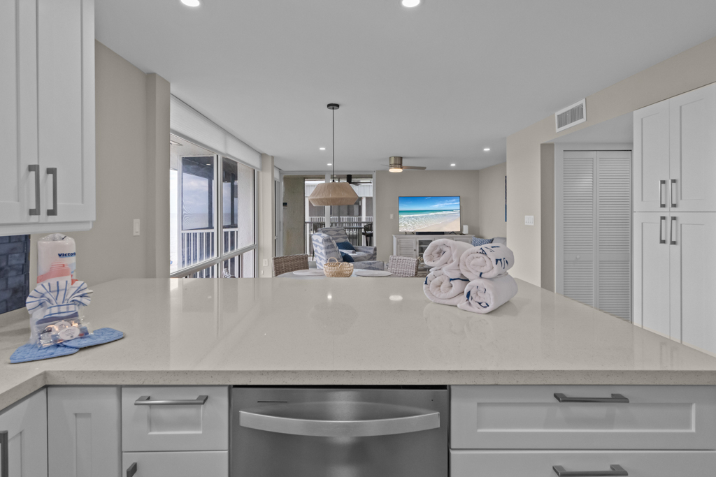 Island Beach Club P4E 6