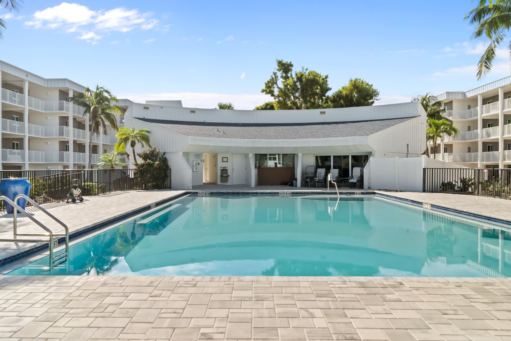 Island Beach Club P4E | Photo 2