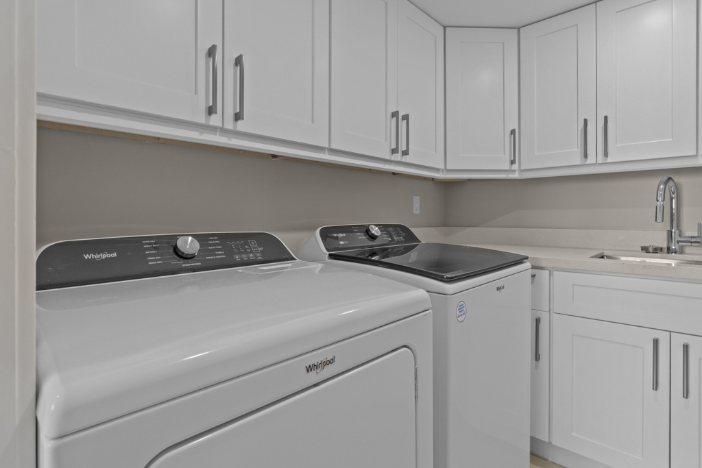 Island Beach Club P4E 21