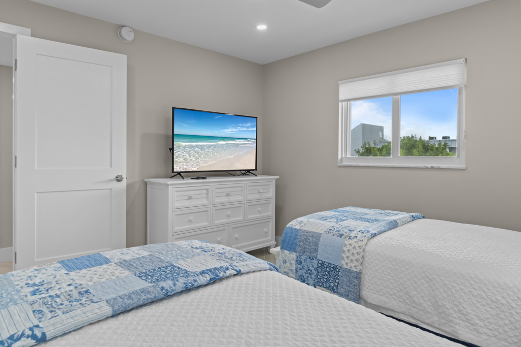 Island Beach Club P4E 34