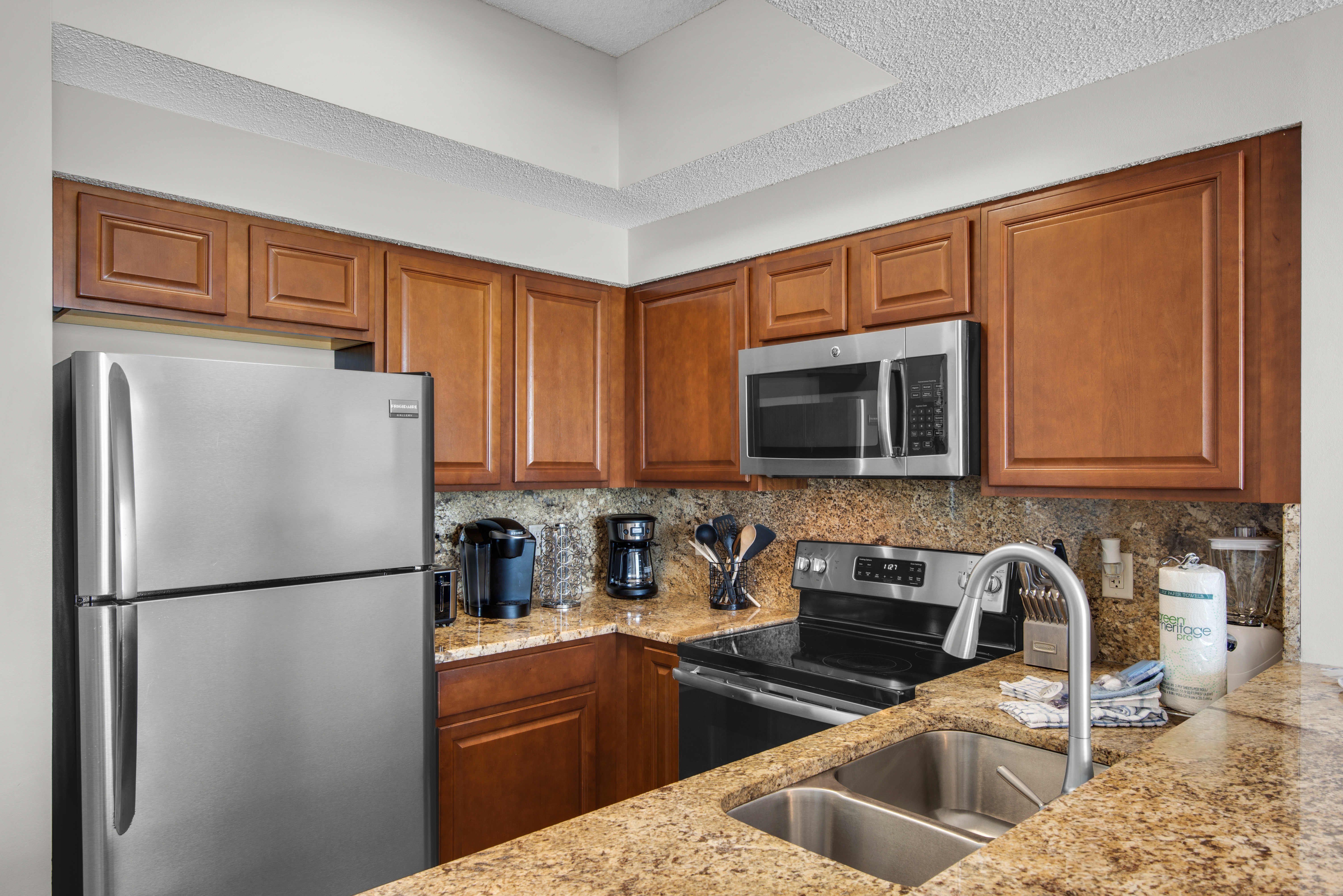 Majestic Sun 406B | Photo 8