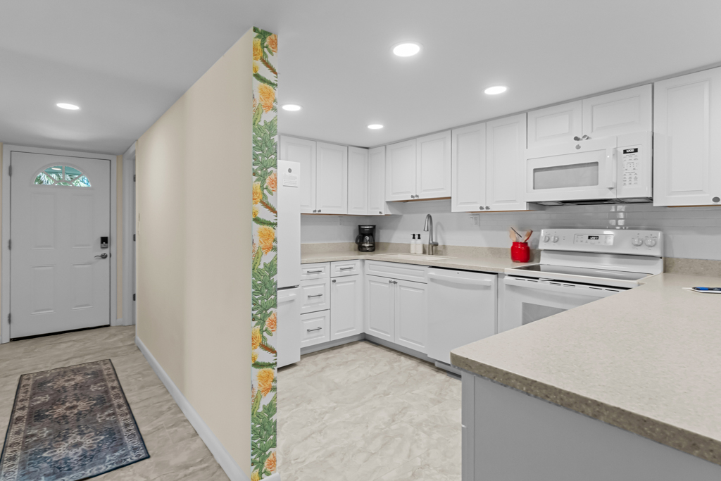 Breaker's West A7 | Photo 6