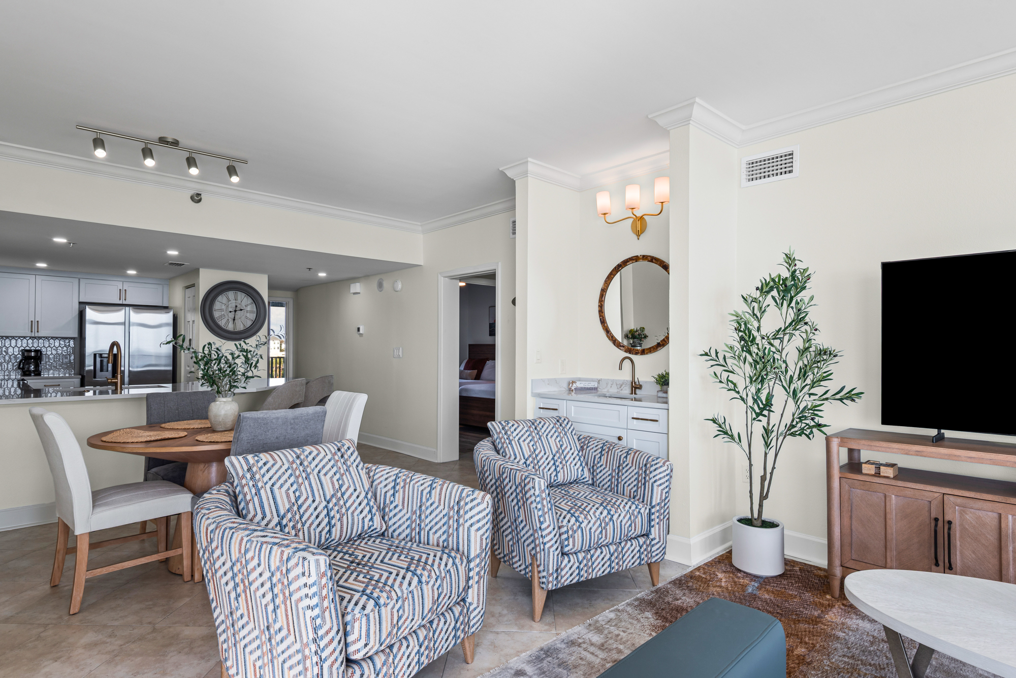 Jade East Towers Unit 340 | Photo 11