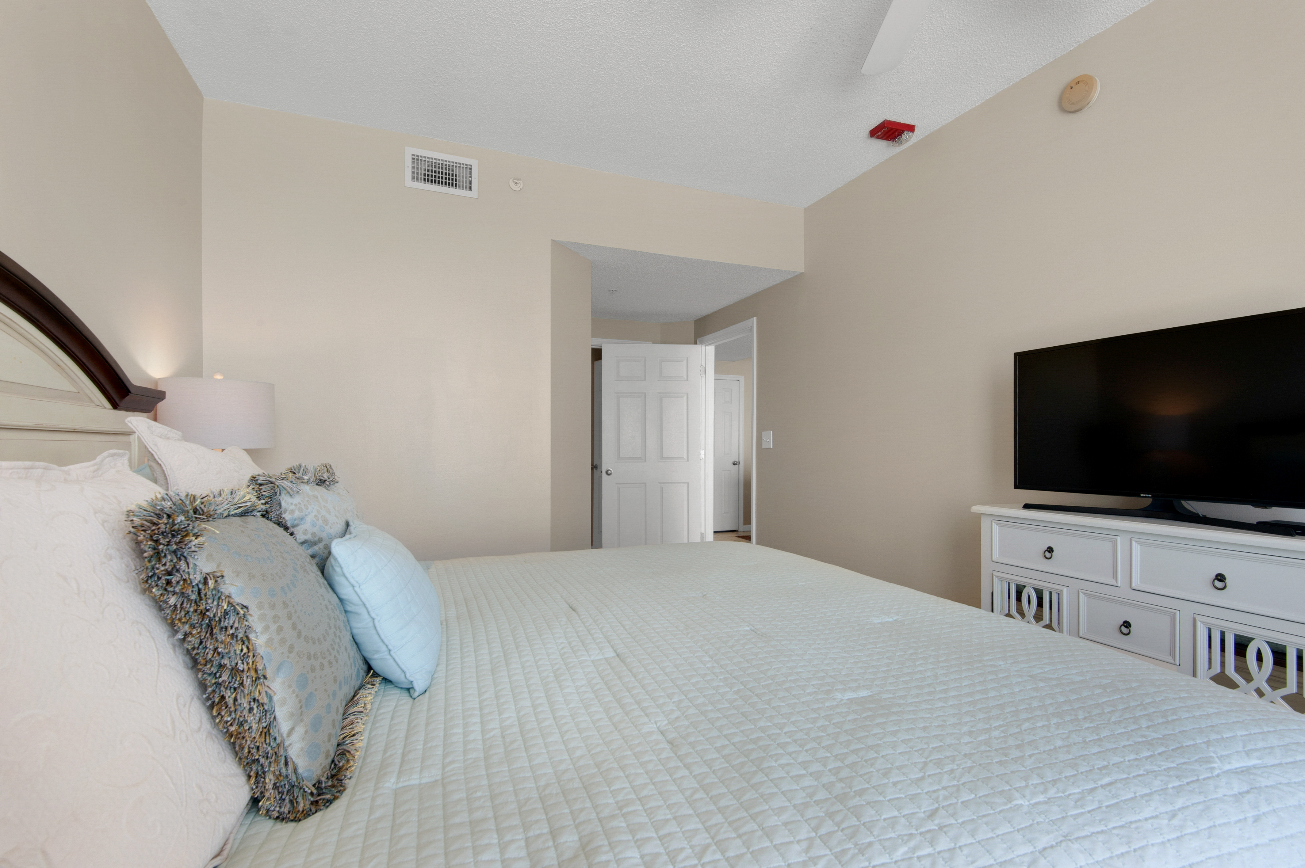 Majestic Sun A1109 | Photo 14