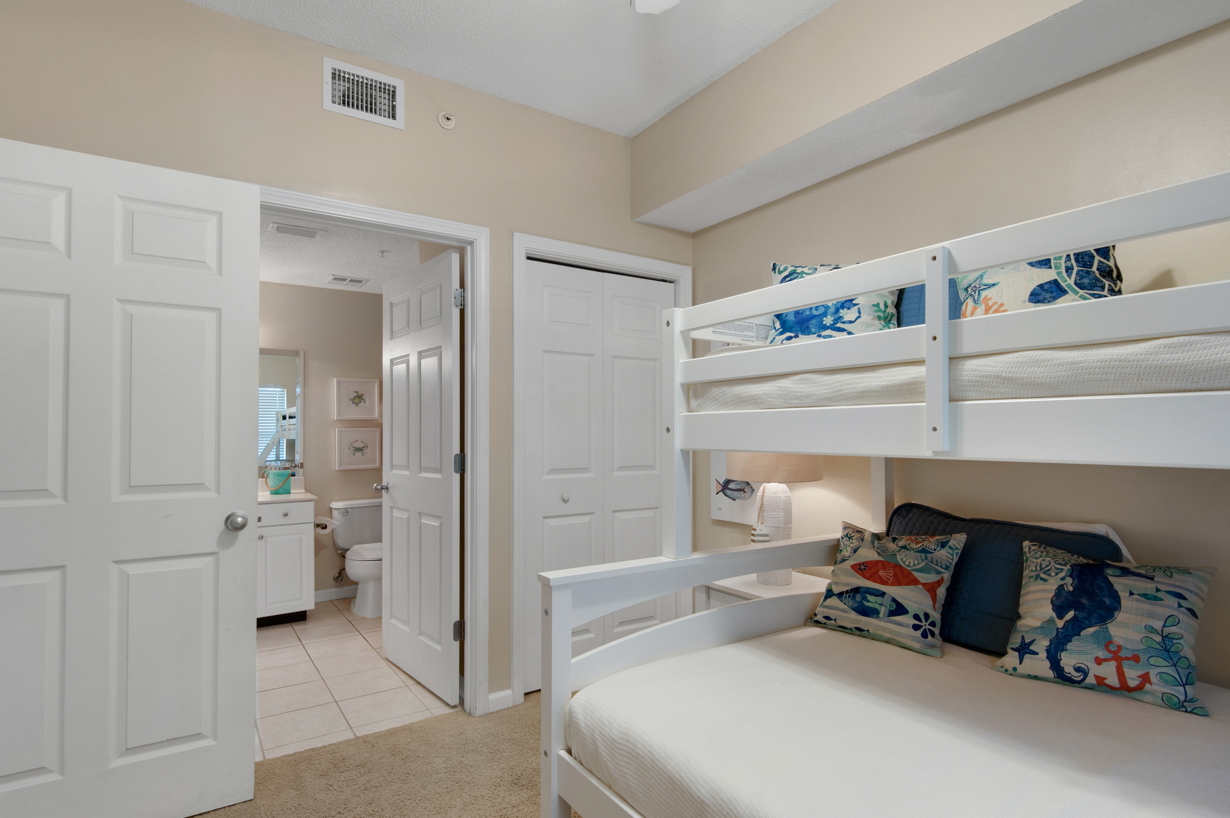 Majestic Sun A1109 | Photo 17