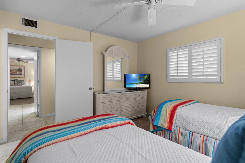 Island Beach Club 310F 42