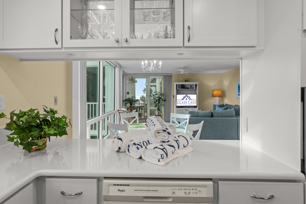 Island Beach Club 310F 16