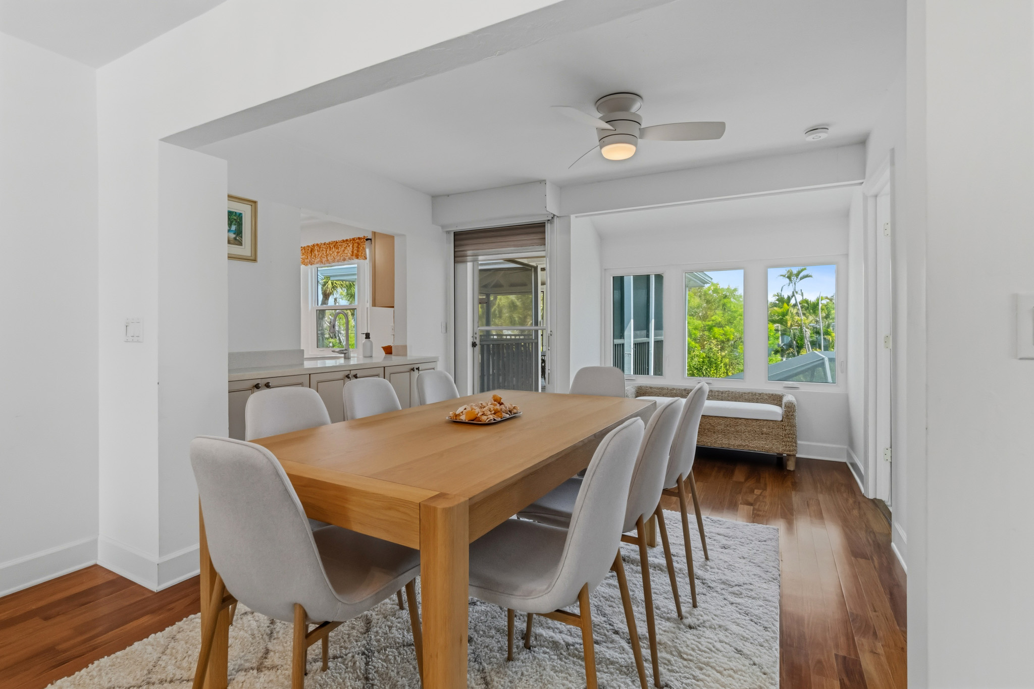 Seaside Rendezvous | Photo 15