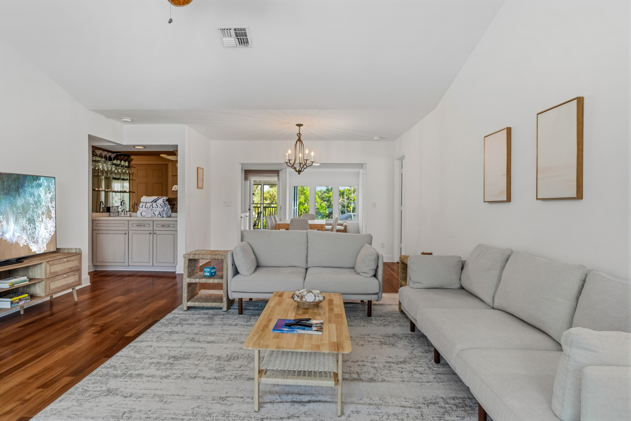 Seaside Rendezvous | Photo 8