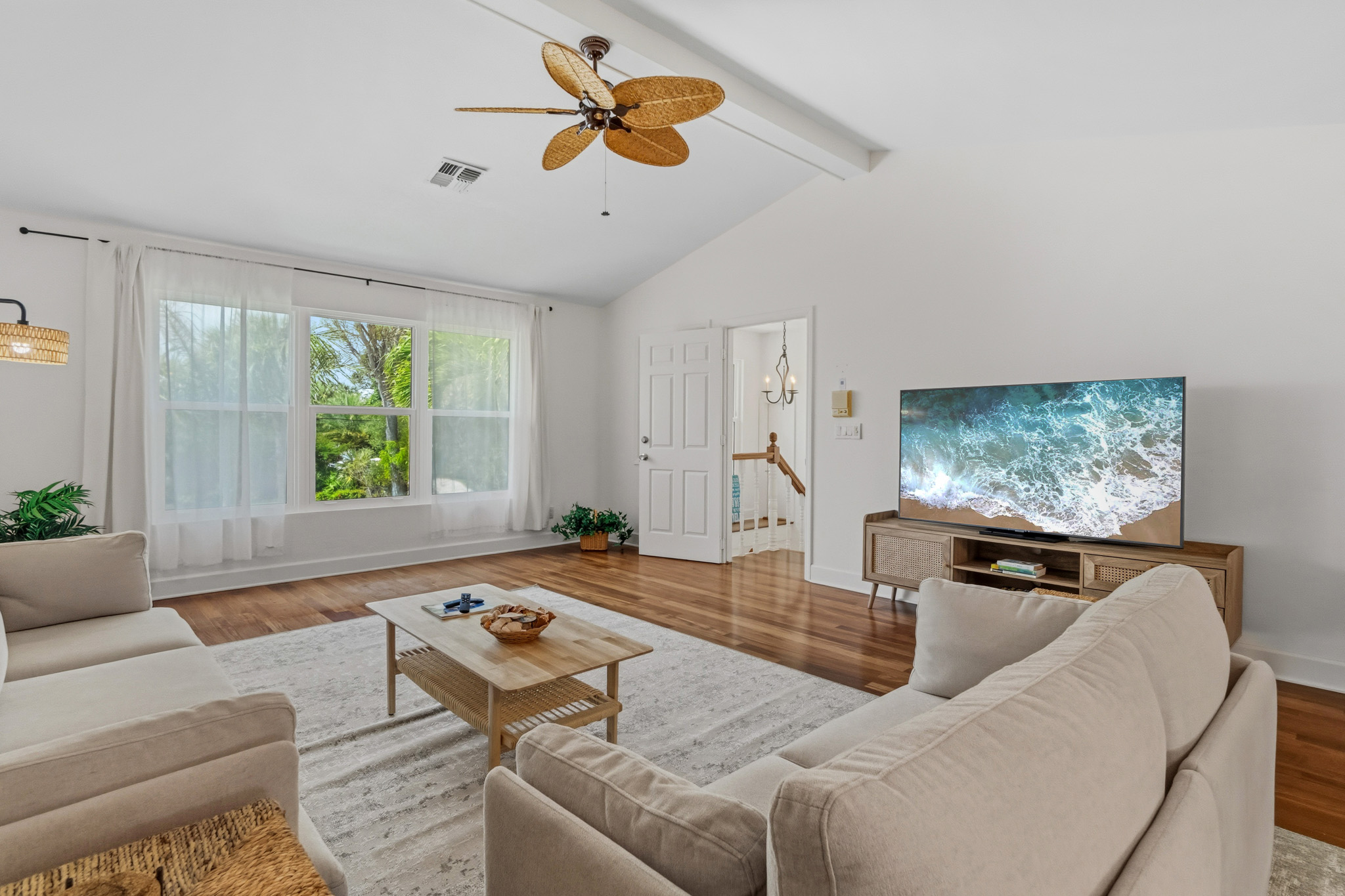 Seaside Rendezvous | Photo 6