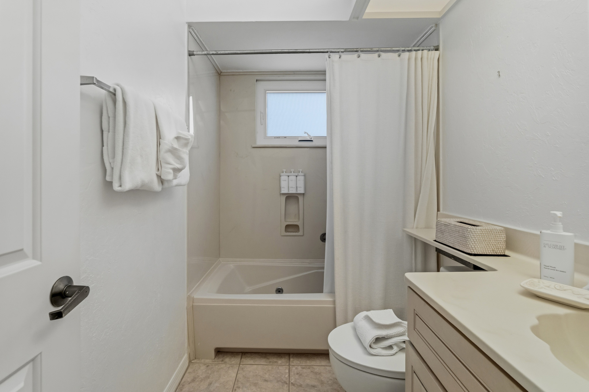 Seaside Rendezvous | Photo 35