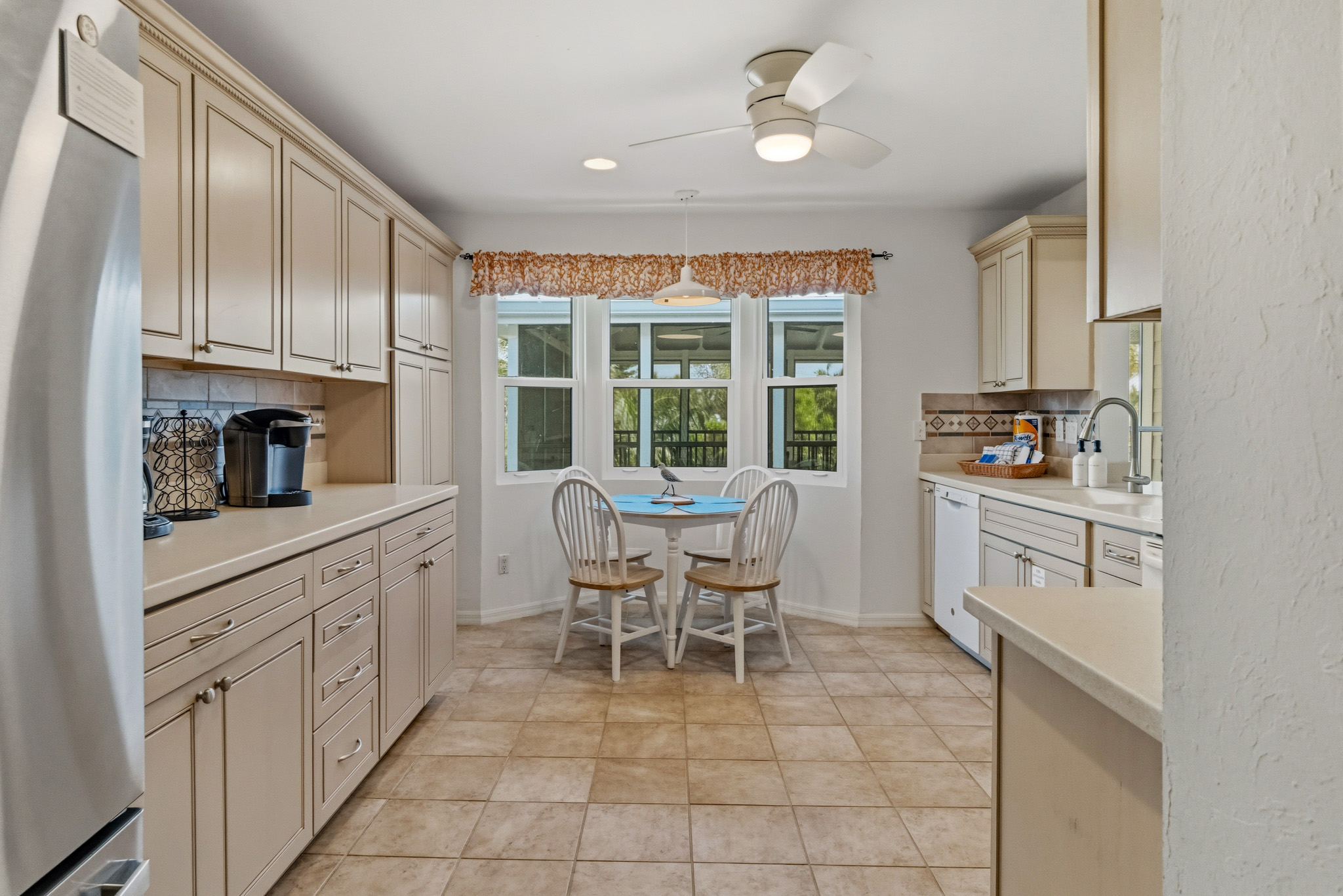 Seaside Rendezvous | Photo 16