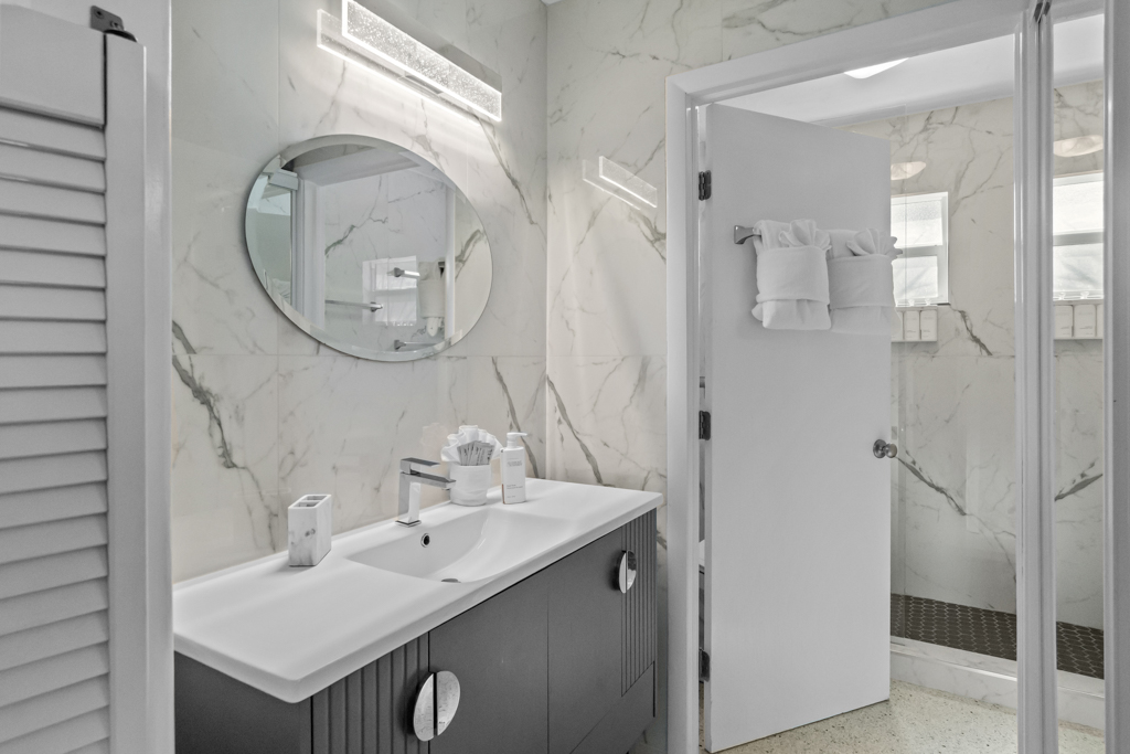 Sanibel Shores B1 27