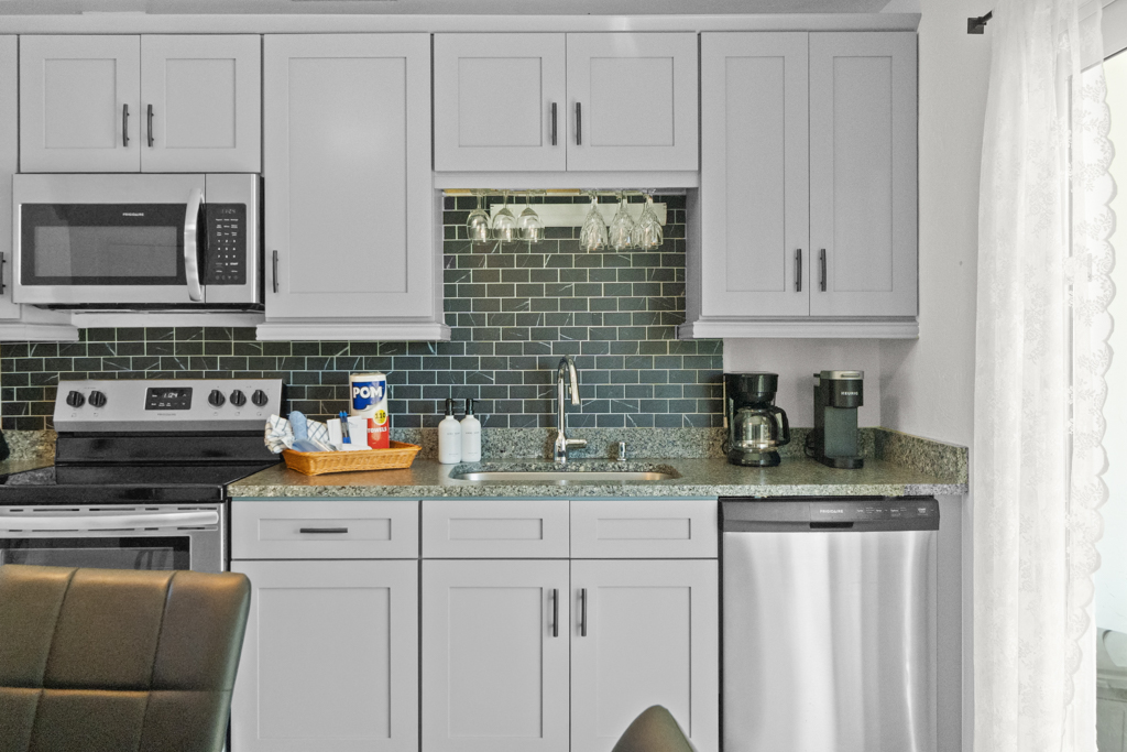 Sanibel Shores B1 15