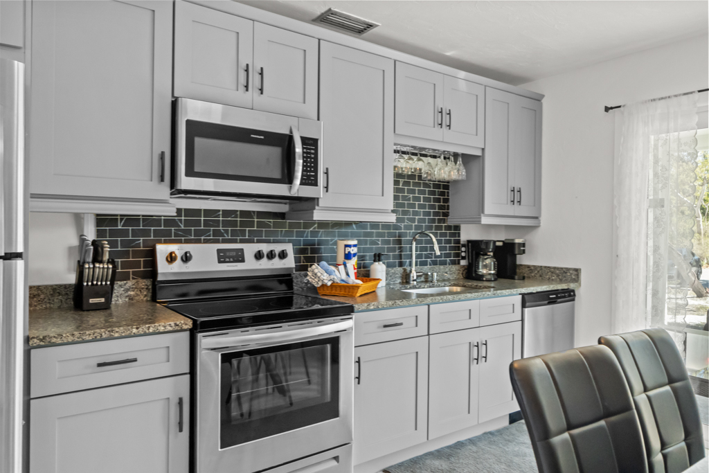 Sanibel Shores B1 12