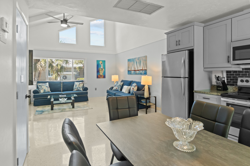 Sanibel Shores B1 18