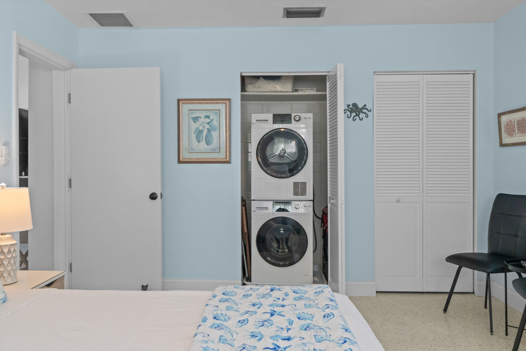 Sanibel Shores B1 28