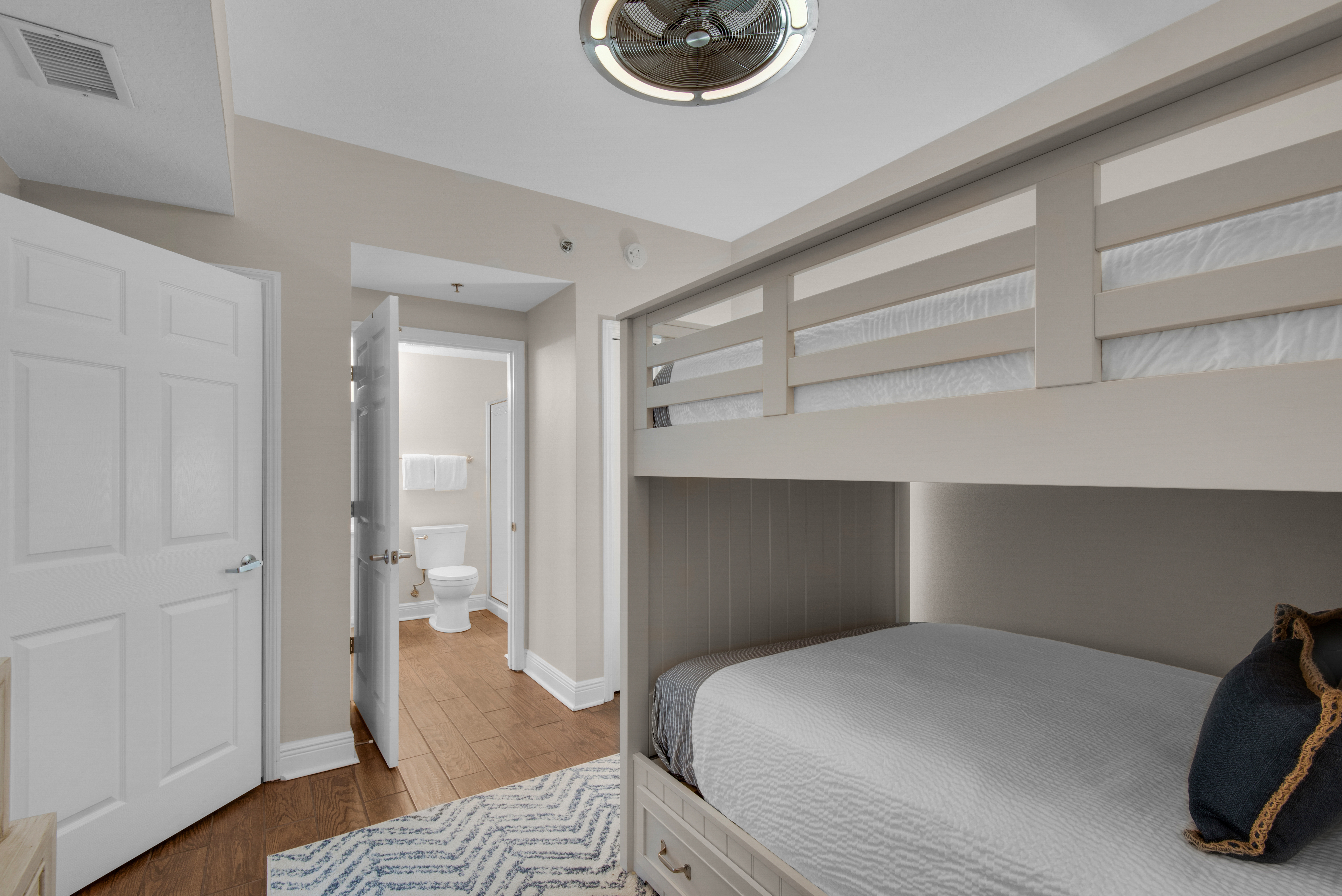 Ariel Dunes I 901 | Photo 17