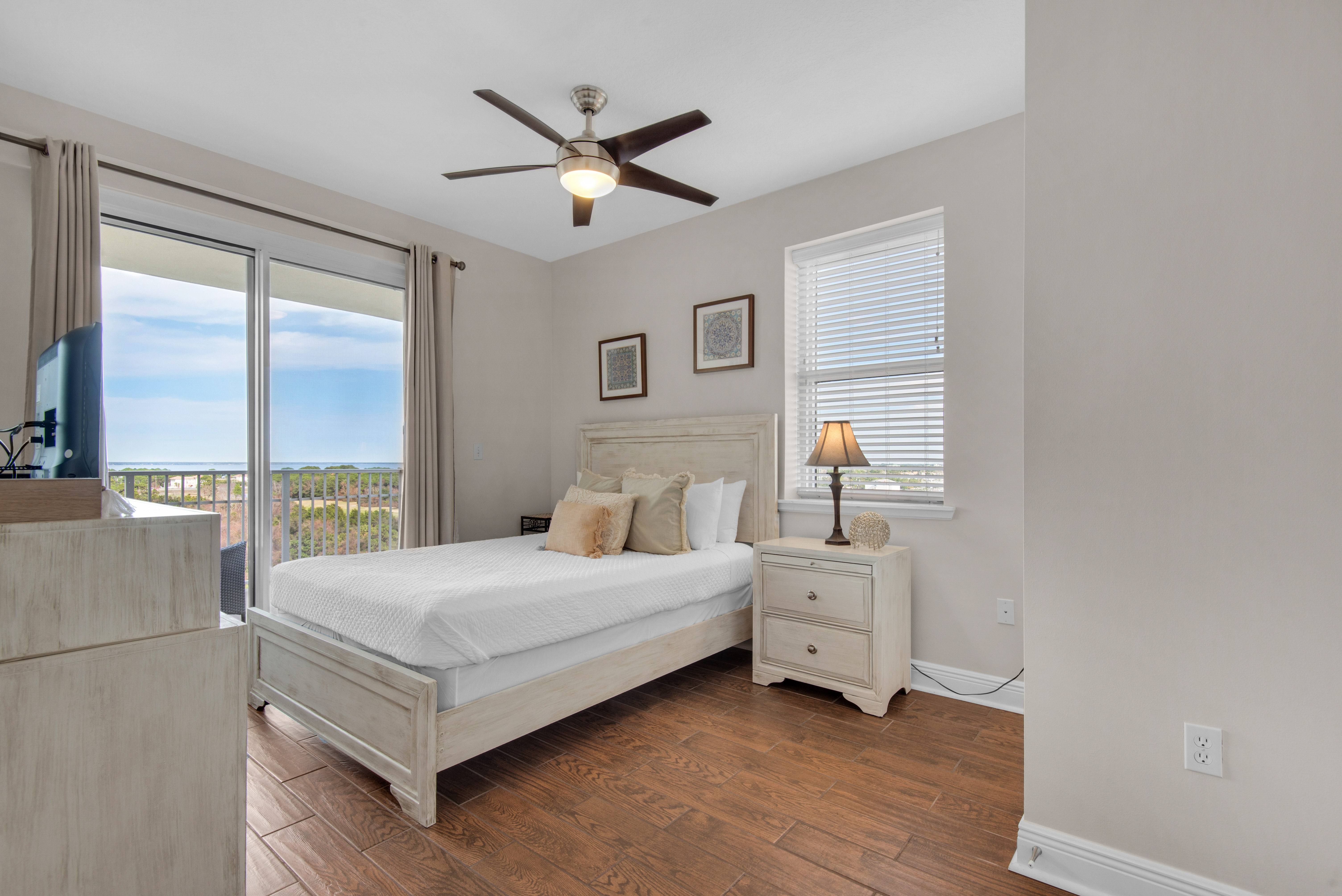 Ariel Dunes I 901 | Photo 21