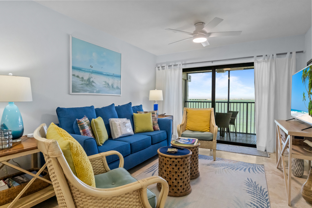 Mariner Pointe 1012 | Photo 2