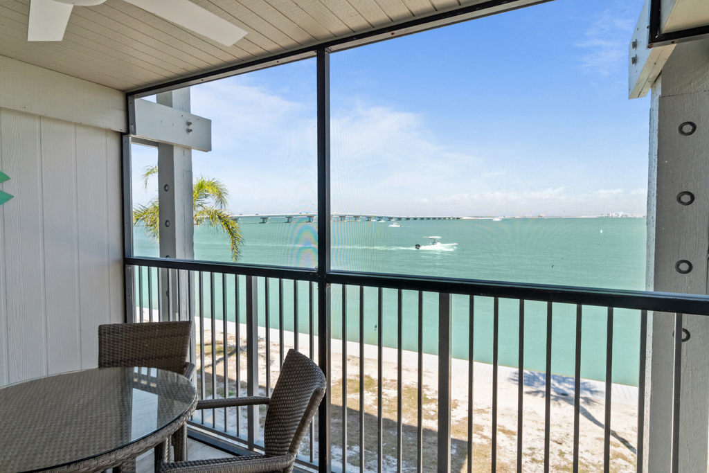 Mariner Pointe 1012 | Photo 19