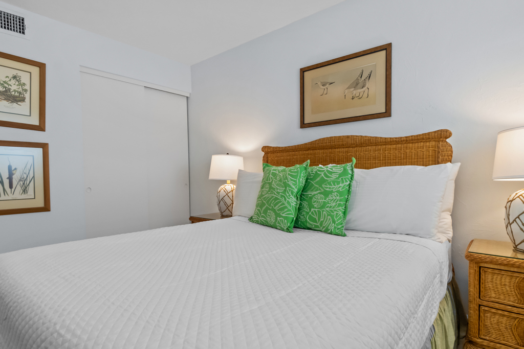 Mariner Pointe 1012 | Photo 35