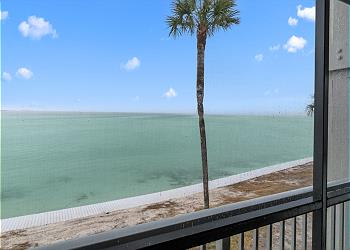 Featured Property Mariner Pointe 1012