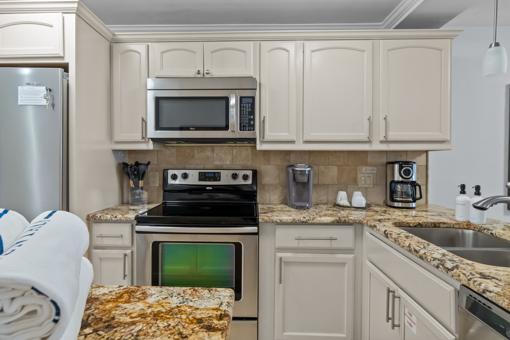 Mariner Pointe 1012 | Photo 4