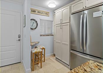 Mariner Pointe 1012