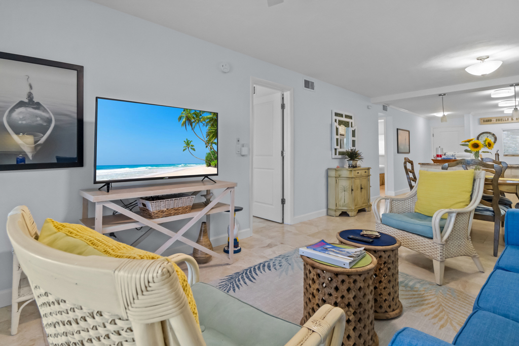 Mariner Pointe 1012 | Photo 12