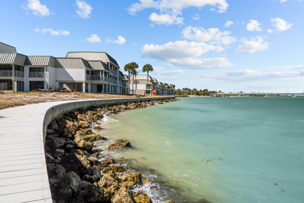 Mariner Pointe 1012 | Photo 54