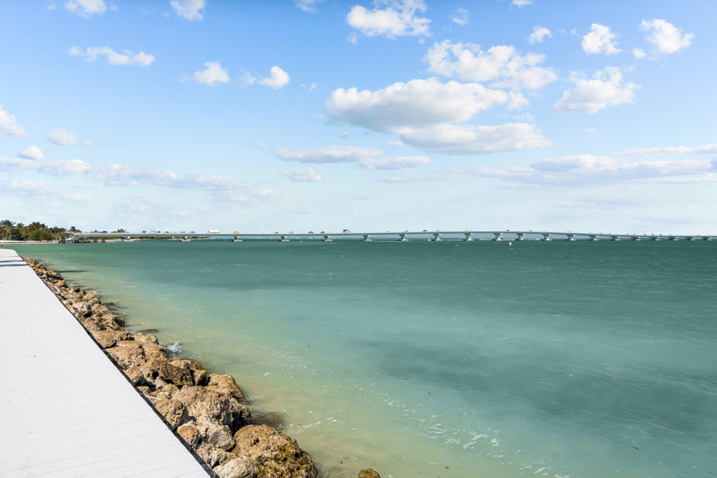 Mariner Pointe 1083 | Photo 60