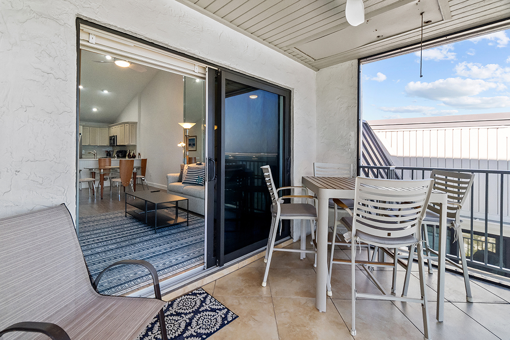 Mariner Pointe 1083 | Photo 18