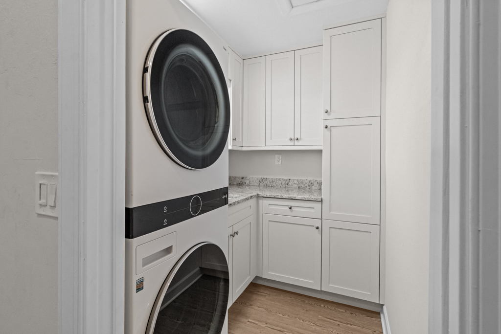 Mariner Pointe 1083 | Photo 33