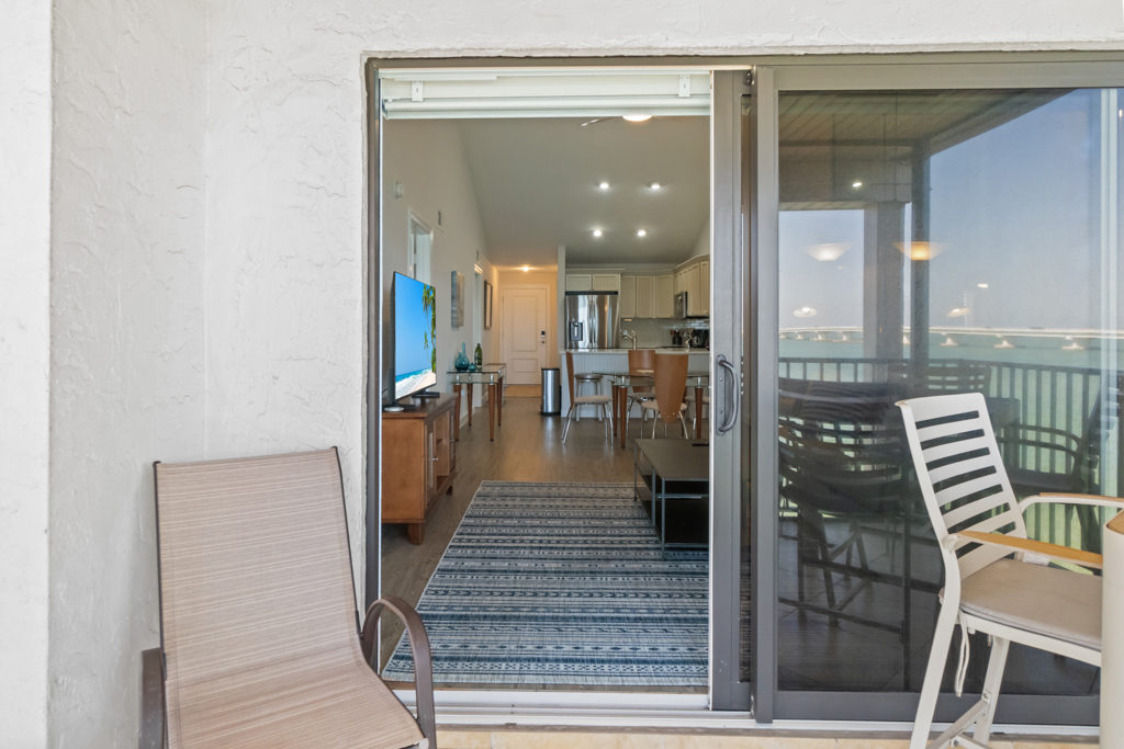 Mariner Pointe 1083 | Photo 16