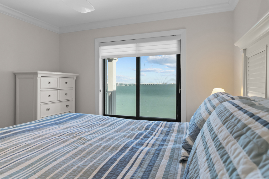 Mariner Pointe 1083 | Photo 23