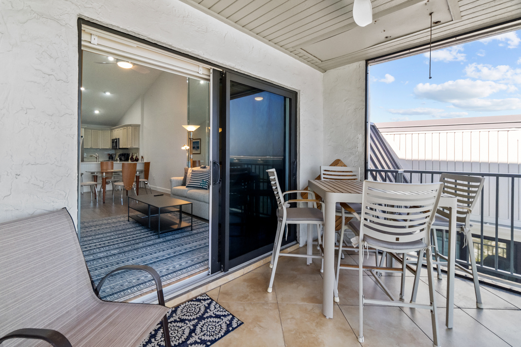 Mariner Pointe 1083 | Photo 12