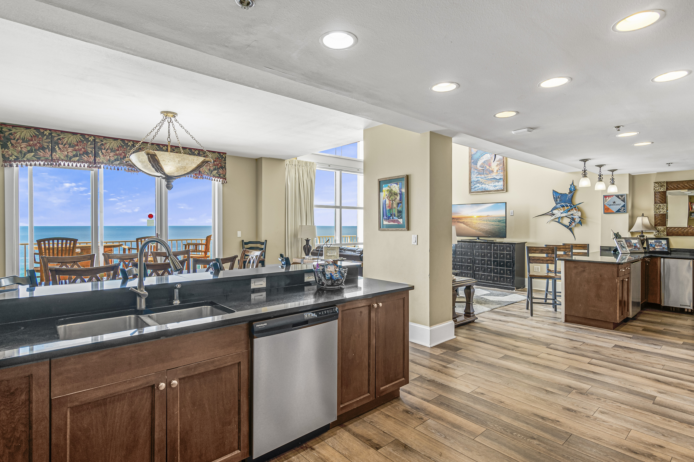 Majestic Sun A1107 | Photo 11