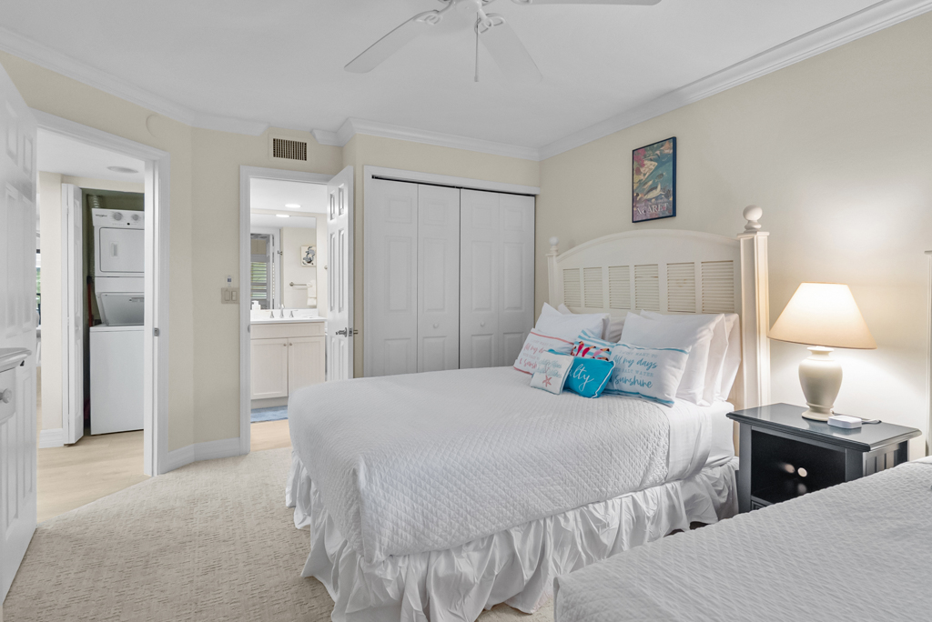Pointe Santo D34 | Photo 24