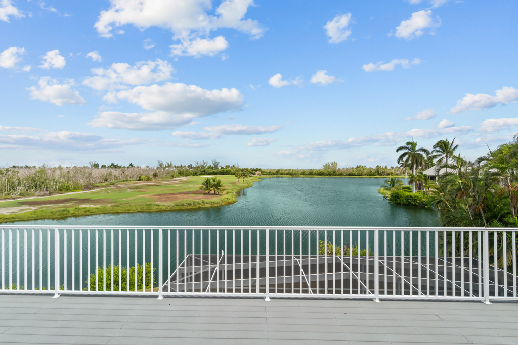 Sanibel Vista 48