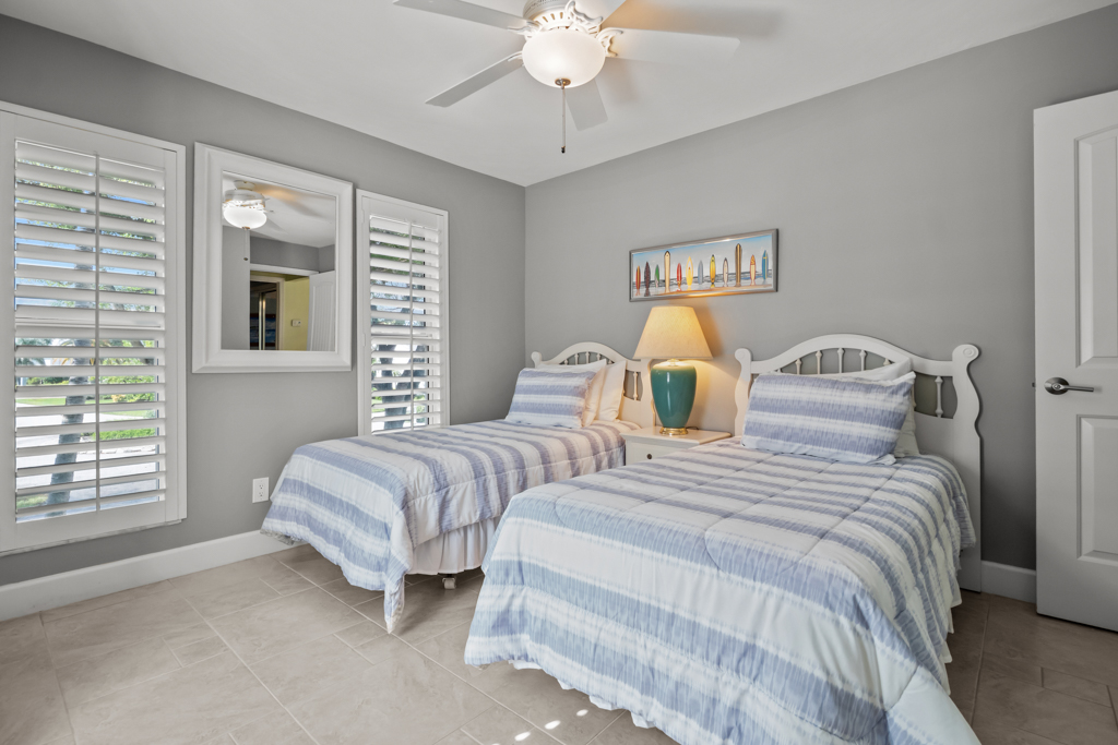 Sanibel Vista 33