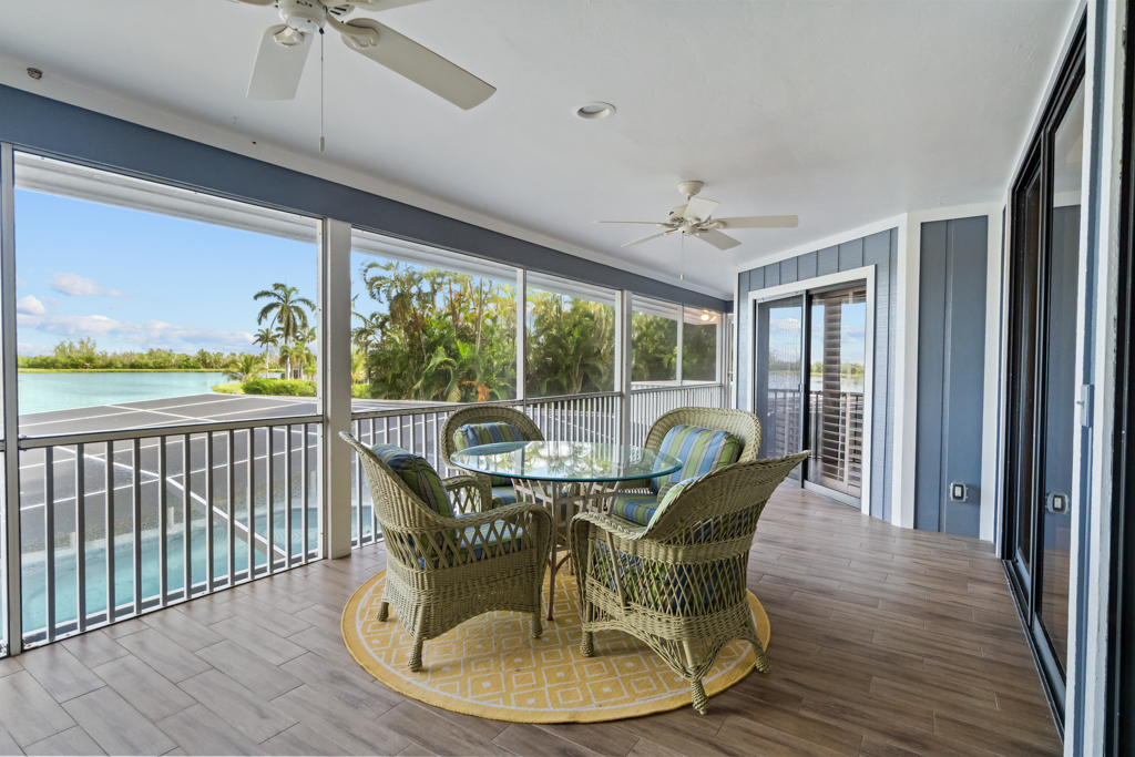Sanibel Vista 17