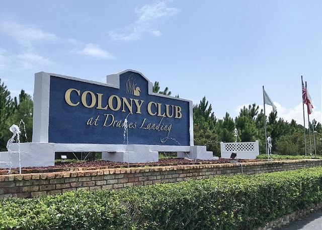 Colony Club N8