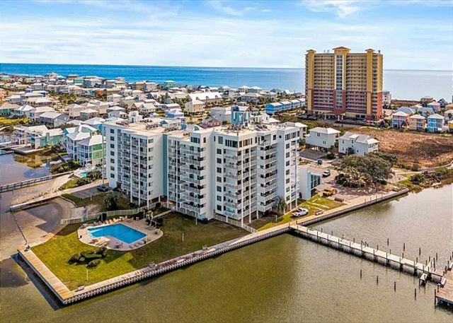 Compass Point 209 | Pet Friendly 