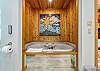 Jacuzzi tub in the master bath