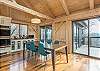 Dining area w/seating for up to 8