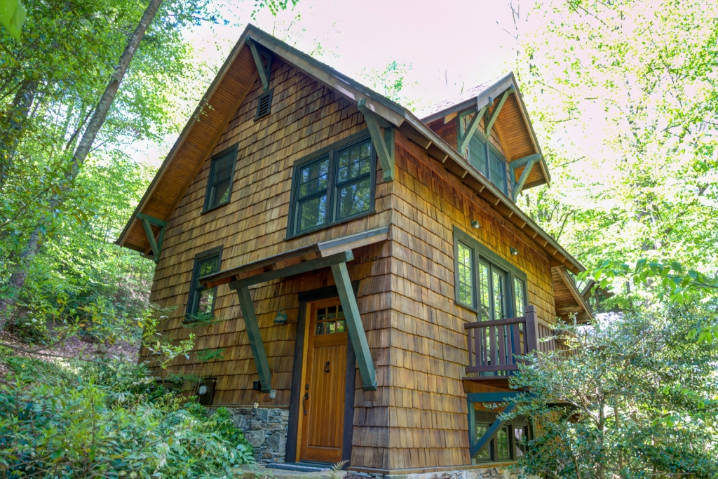 5 Bedroom Luxury Cabins In North Carolina(46).jpg