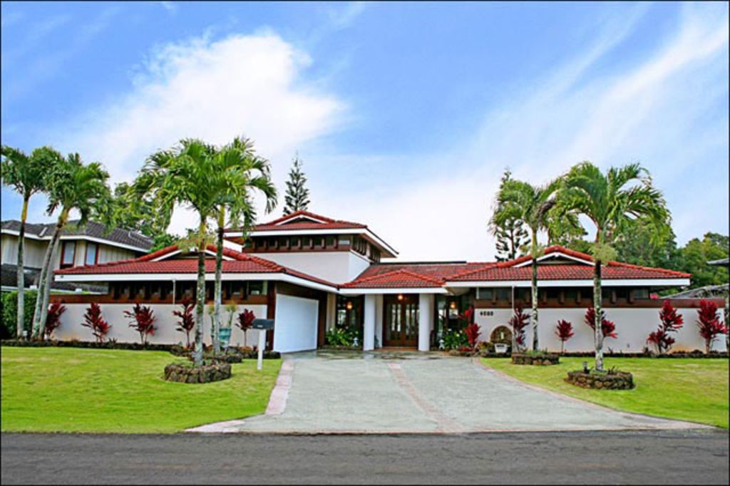 Gourmet Kitchen And Swimming Pool - Exquisite Golf Course Haven - Kauai, HI